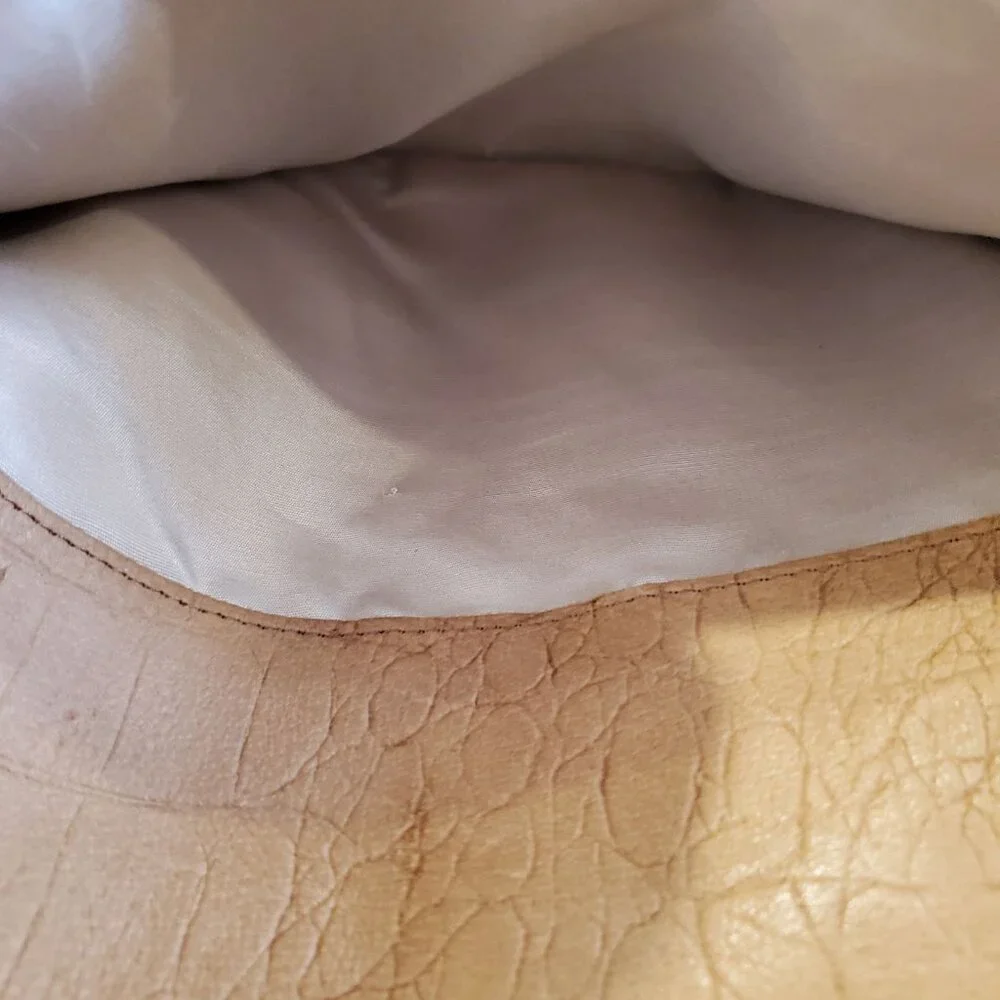 VINTAGE Toni Leather Clutch Tan